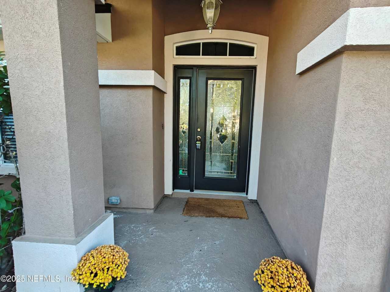 1505 Majestic View Ln - Photo 4 of 50