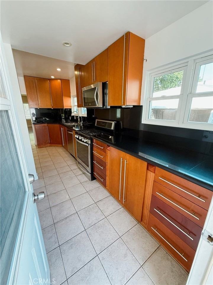 410 N Adams St. Street - Photo 6 of 15