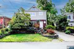 17 Bogert St - Photo 1 of 1