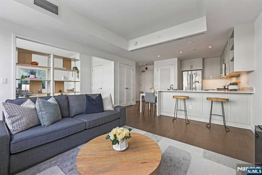 800 Ave At Port Imperial 308 - Photo 4 of 29