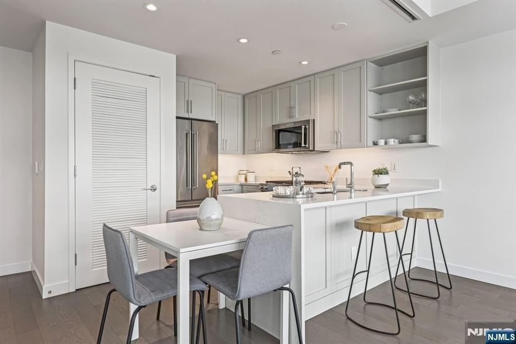 800 Ave At Port Imperial 308 - Photo 6 of 29