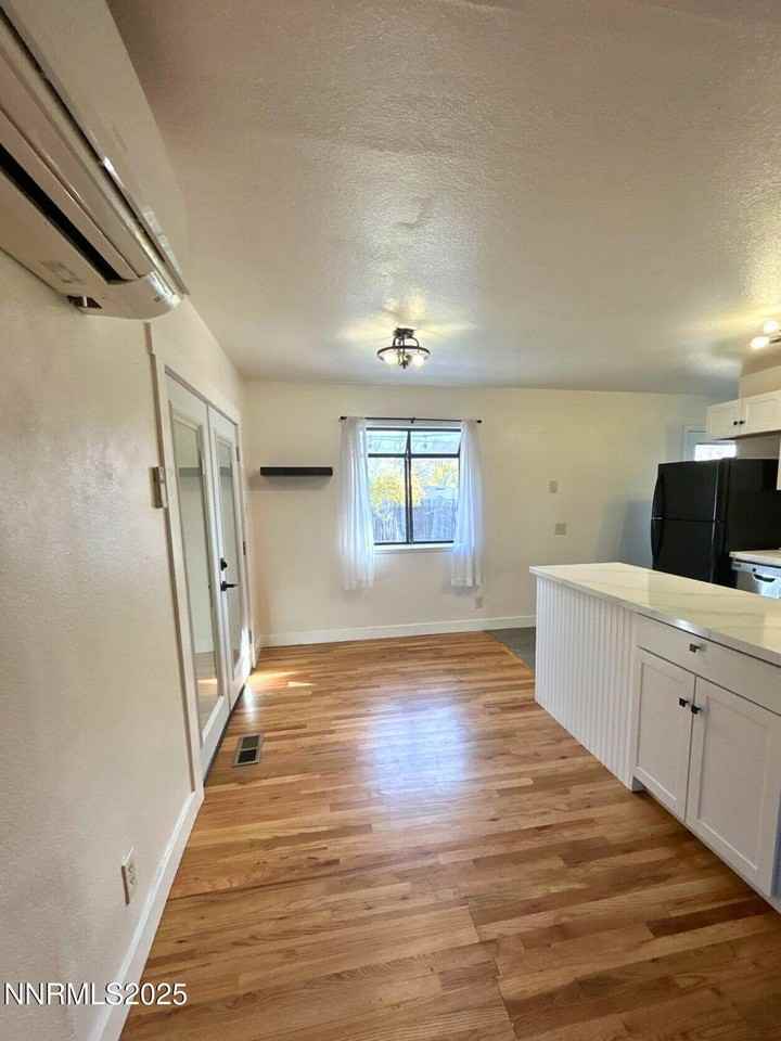 640 James Ln - Photo 4 of 20