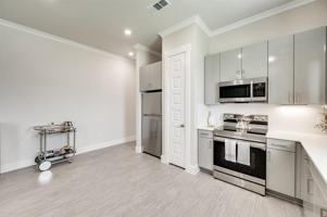 featured image of 1329 Makore Pl