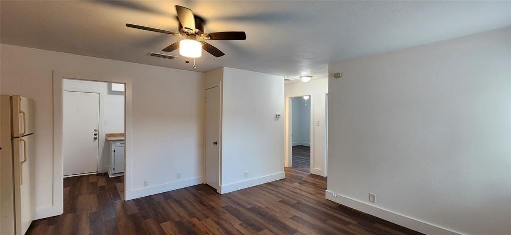 1025 G Ave - Photo 5 of 22