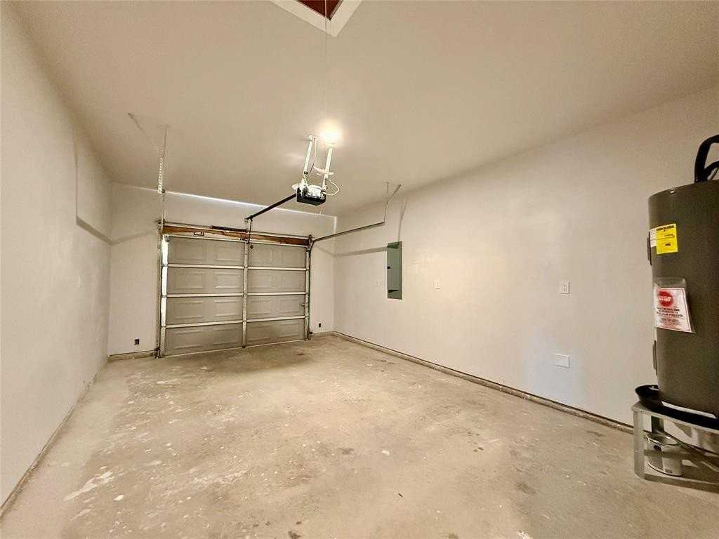 308 Sw 14th St - Photo 6 of 29