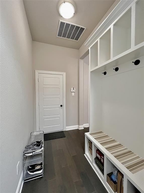 1904 Shaila Drive - Photo 5 of 28