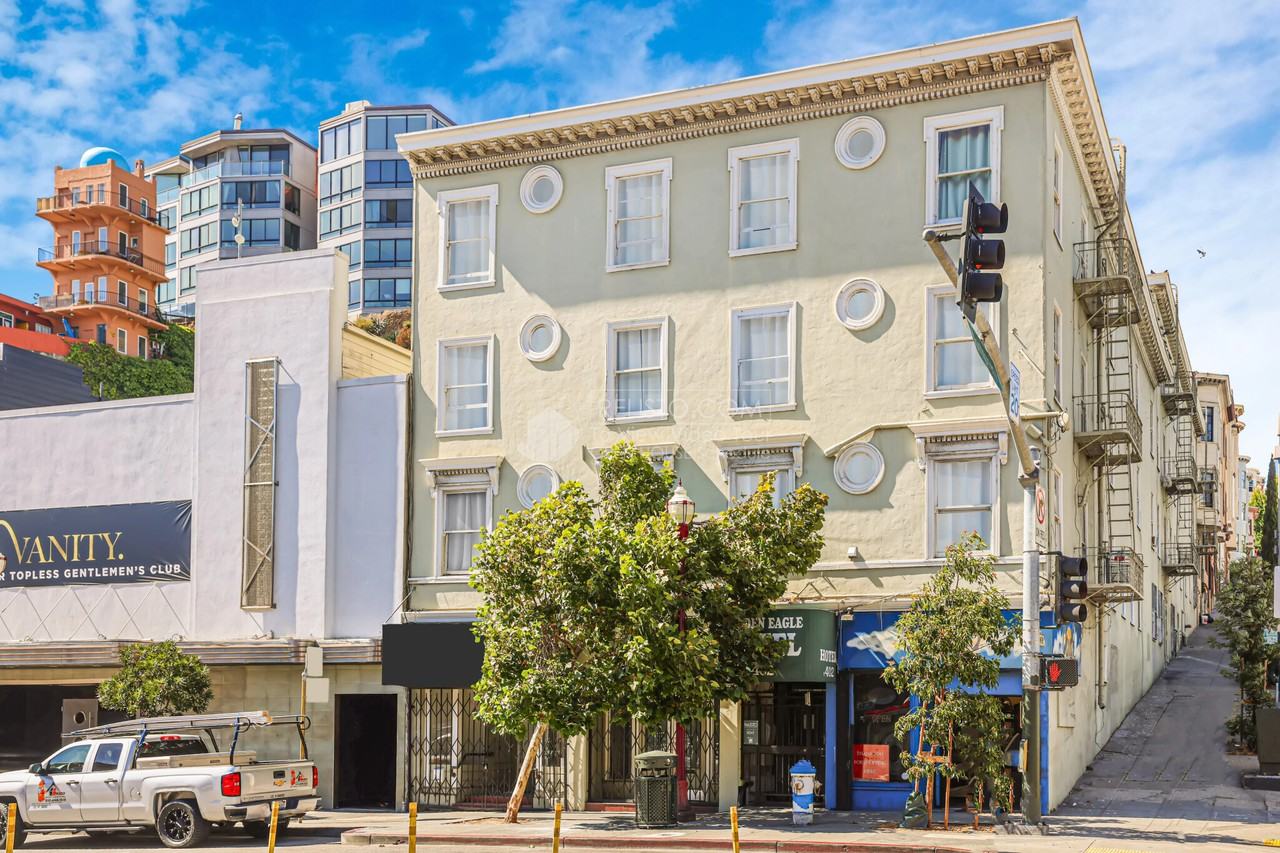 402 Broadway #77 - Photo 3 of 13