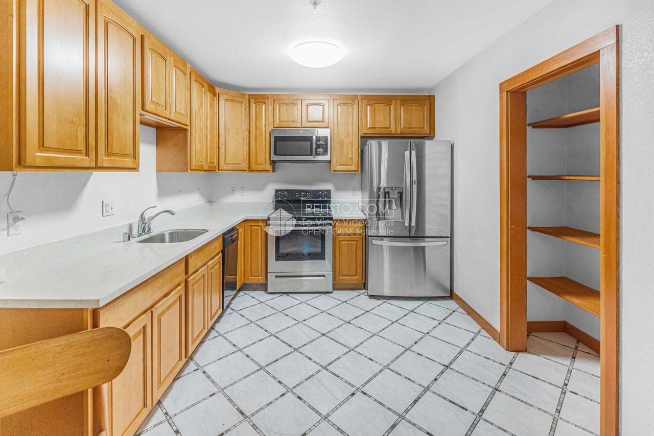 875 Post St #1 - Photo 2 of 14