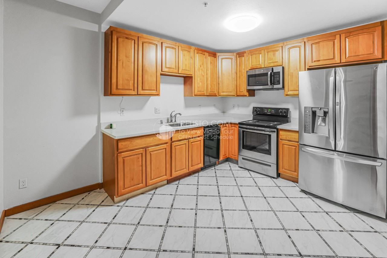 875 Post St #1 - Photo 3 of 14