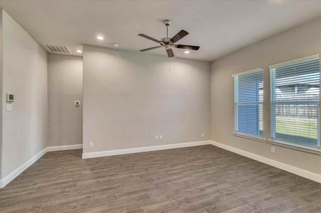 2205 Blackcap Street - Photo 5 of 23