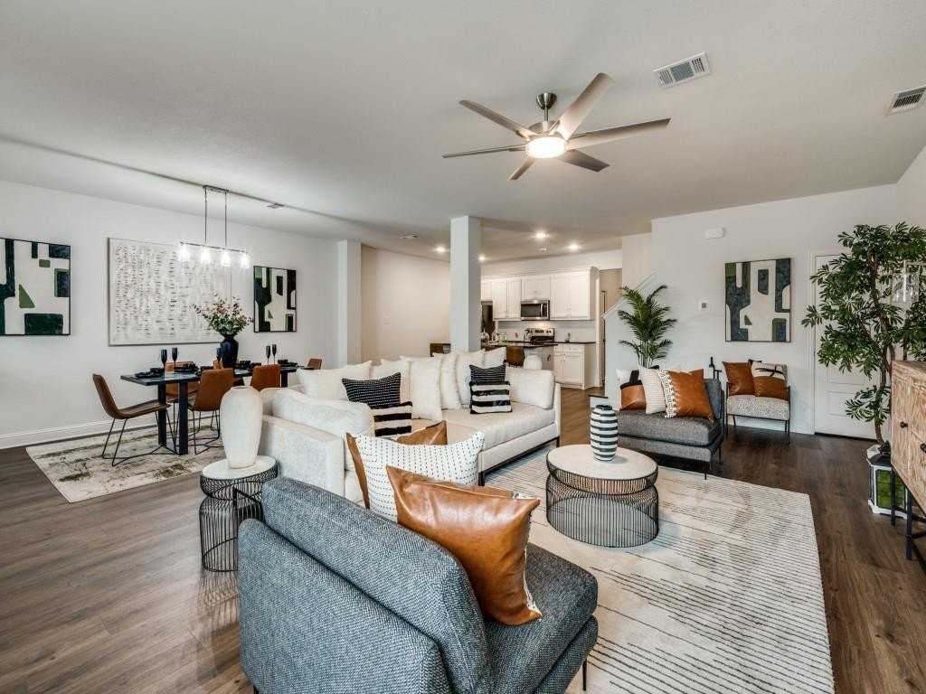 4226 Swinley Forest Dr - Photo 4 of 20