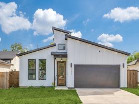 1322 Strickland St - Photo 1 of 1