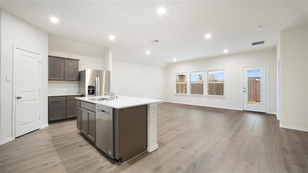 1900 Sandy Knoll Ln - Photo 4 of 14