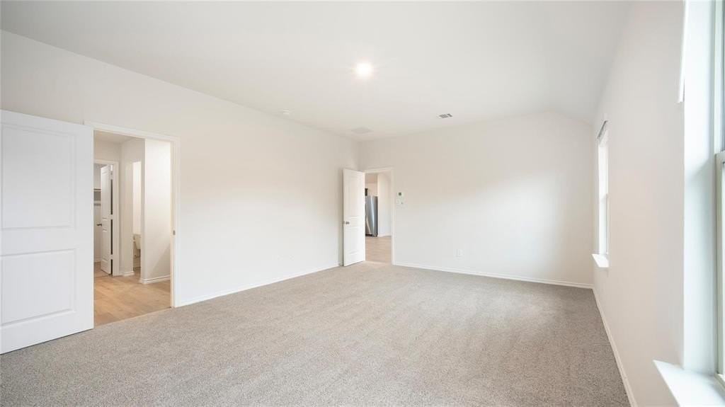 1900 Sandy Knoll Ln - Photo 7 of 14