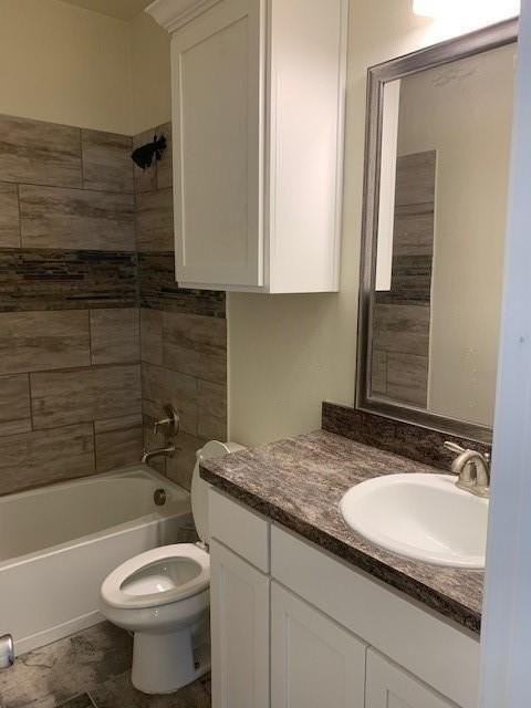 2550 Eugene Street - Photo 3 of 8