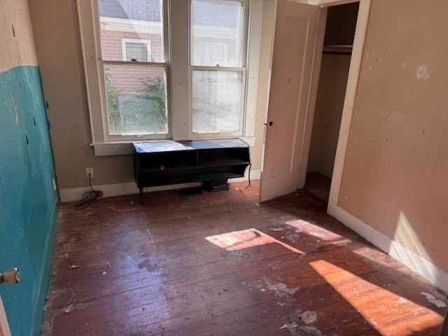 217 20th Street Southeast - Photo 4 of 11