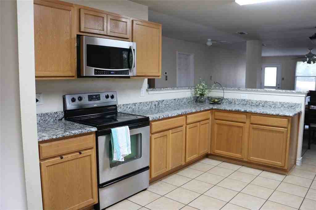 1740 Honey Creek Ln - Photo 4 of 33