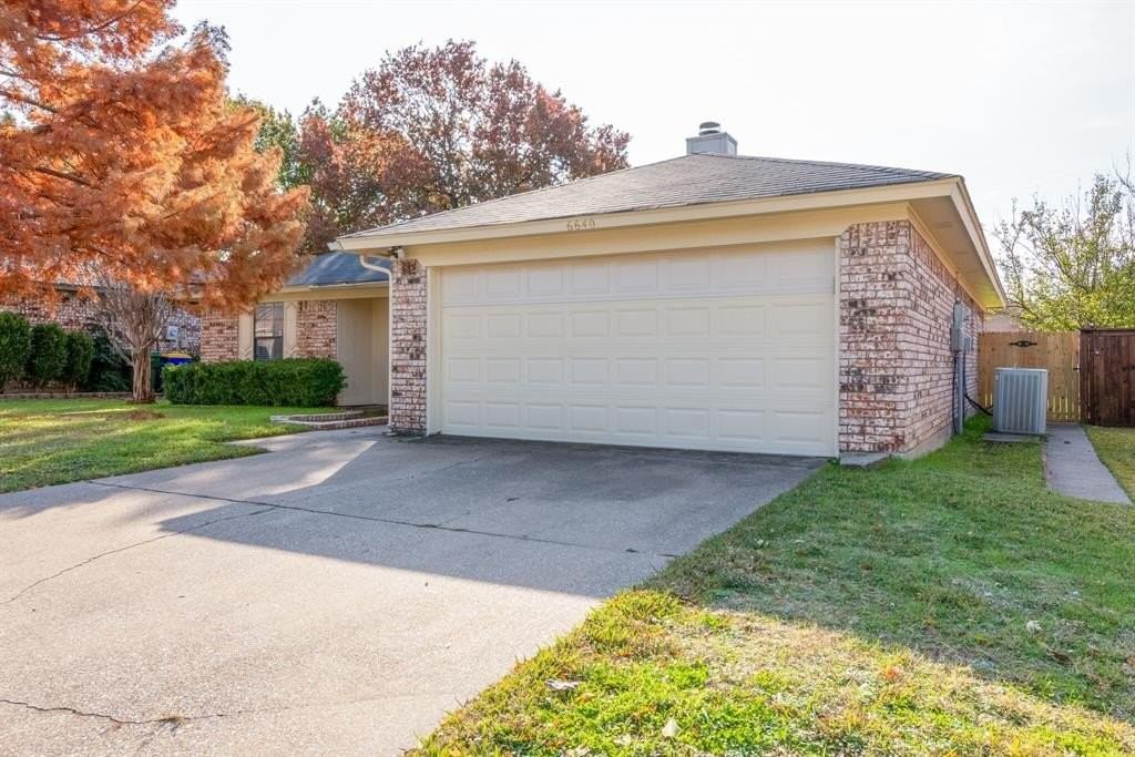 6640 Inwood Dr - Photo 3 of 32