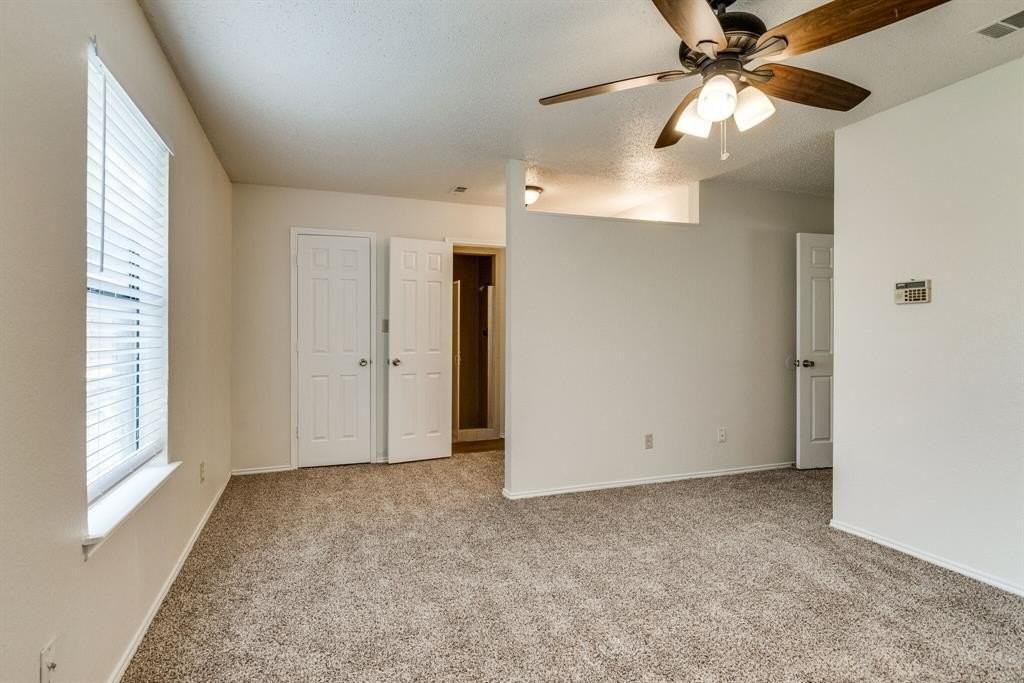 6640 Inwood Dr - Photo 7 of 32