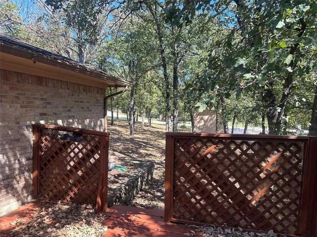 3525 Sunnyview Ln - Photo 4 of 7