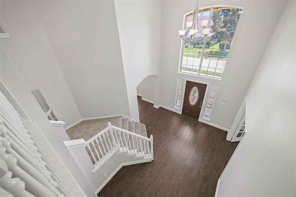 4429 Avebury Dr - Photo 4 of 20