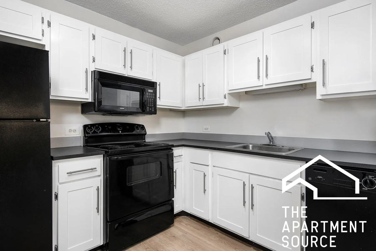 1000 North Lasalle Drive #415