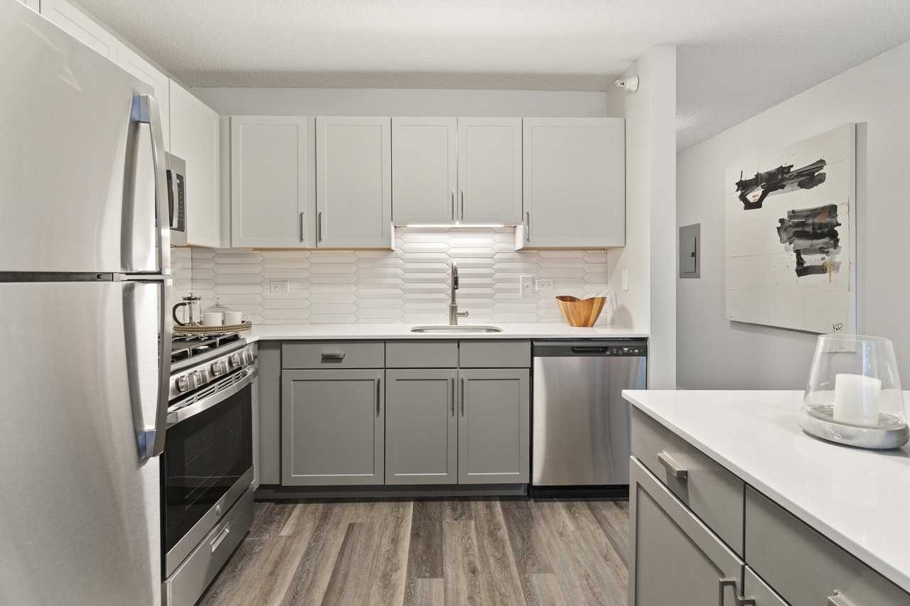 360 E South Water St - Photo 5 of 15