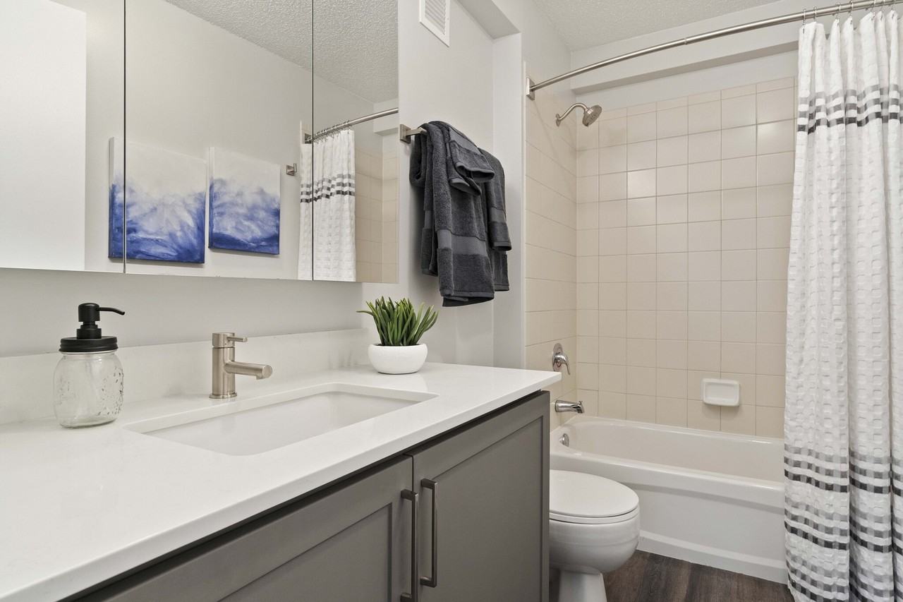 360 E South Water St - Photo 6 of 20