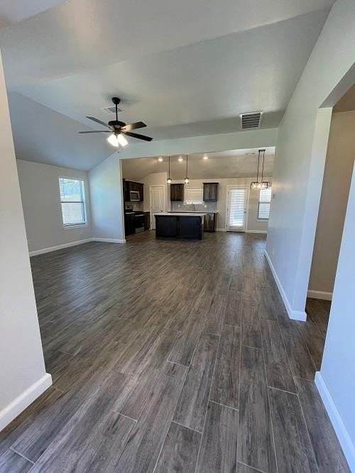 2372 Anne Ln - Photo 3 of 32