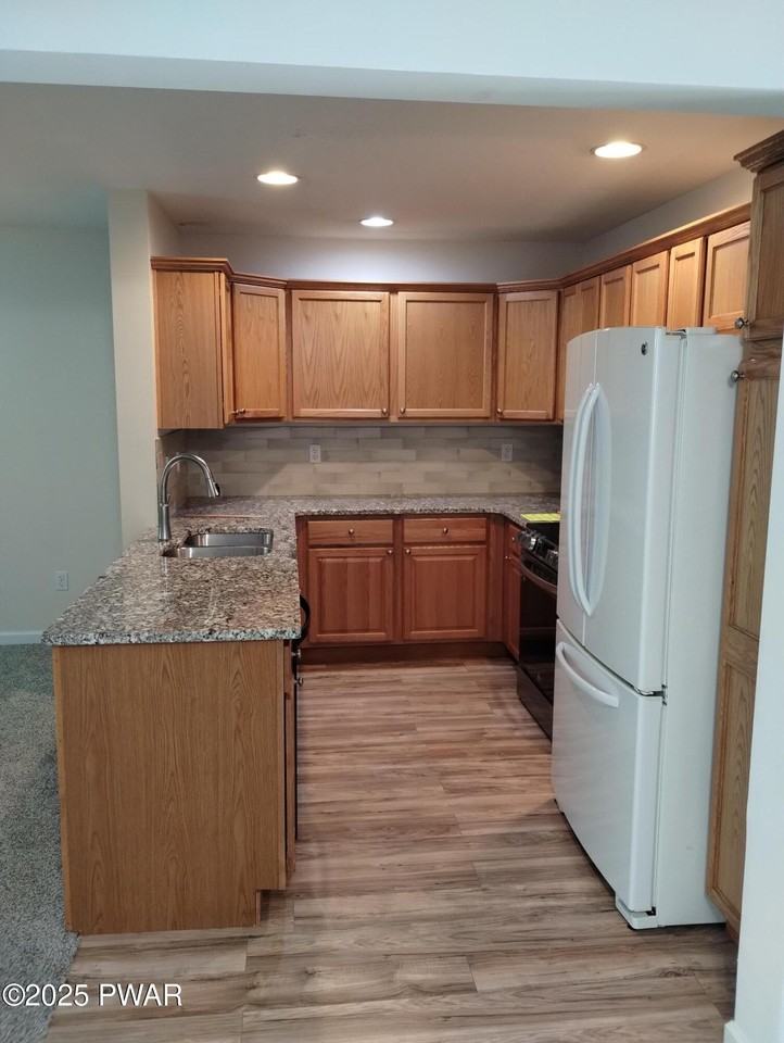 1114 Sunset Drive - Photo 3 of 14