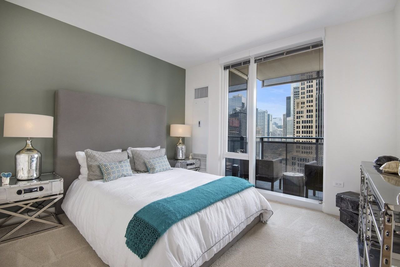 340 E North Water St #3-3 - Photo 2 of 17