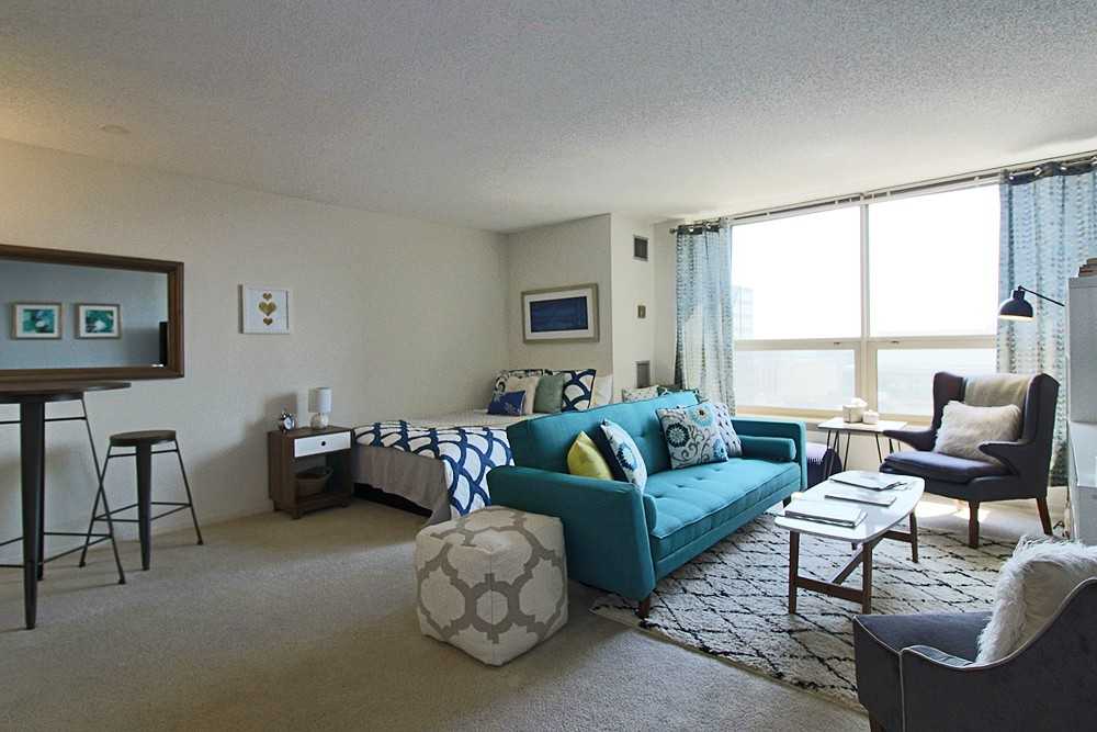 555 W Madison St #09 - Photo 5 of 16