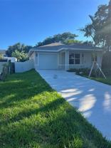 860 Sw 10th St - Photo 1 of 1