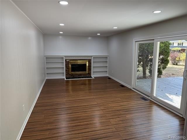 3715 Ledge Dr - Photo 3 of 9