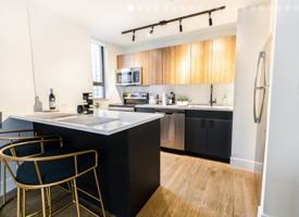 featured image of 2 E Oak St #2-2