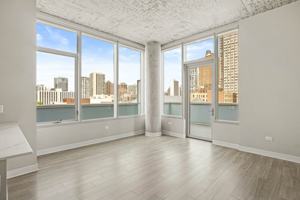 featured image of 808 N Wells St #2-1