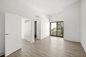 featured image of 800 S Wells St