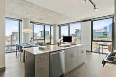 160 N Elizabeth St #3-2 - Photo 1 of 1