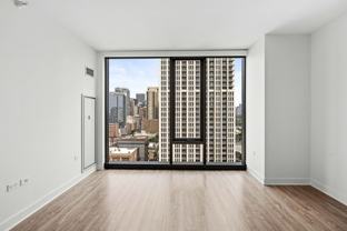 1326 S Michigan Ave #3-3PH - Photo 1 of 1