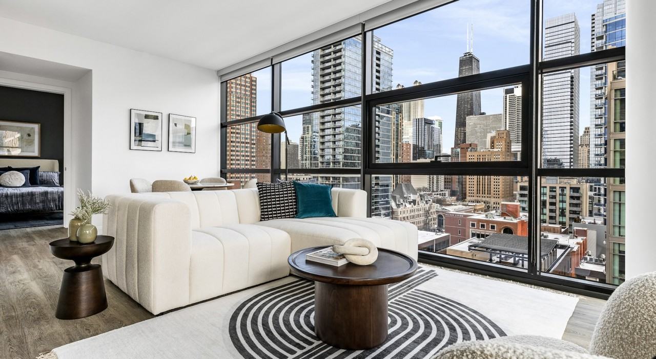 741 N Wells St #2-2 - Photo 2 of 20