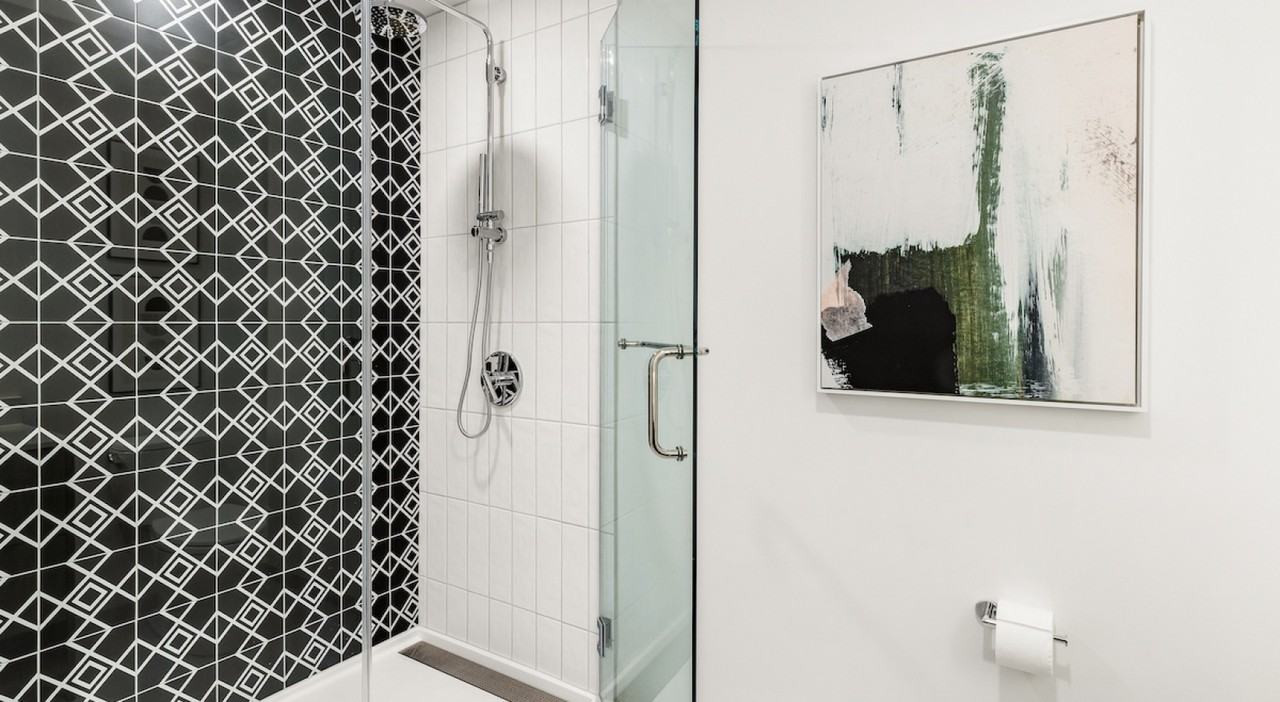 741 N Wells St #2-2 - Photo 6 of 20