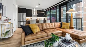 featured image of 218 E Grand Ave