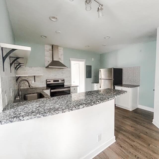 23 S Lakeside Dr - Photo 5 of 15