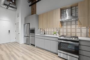 featured image of 153 W Ohio St #2-1