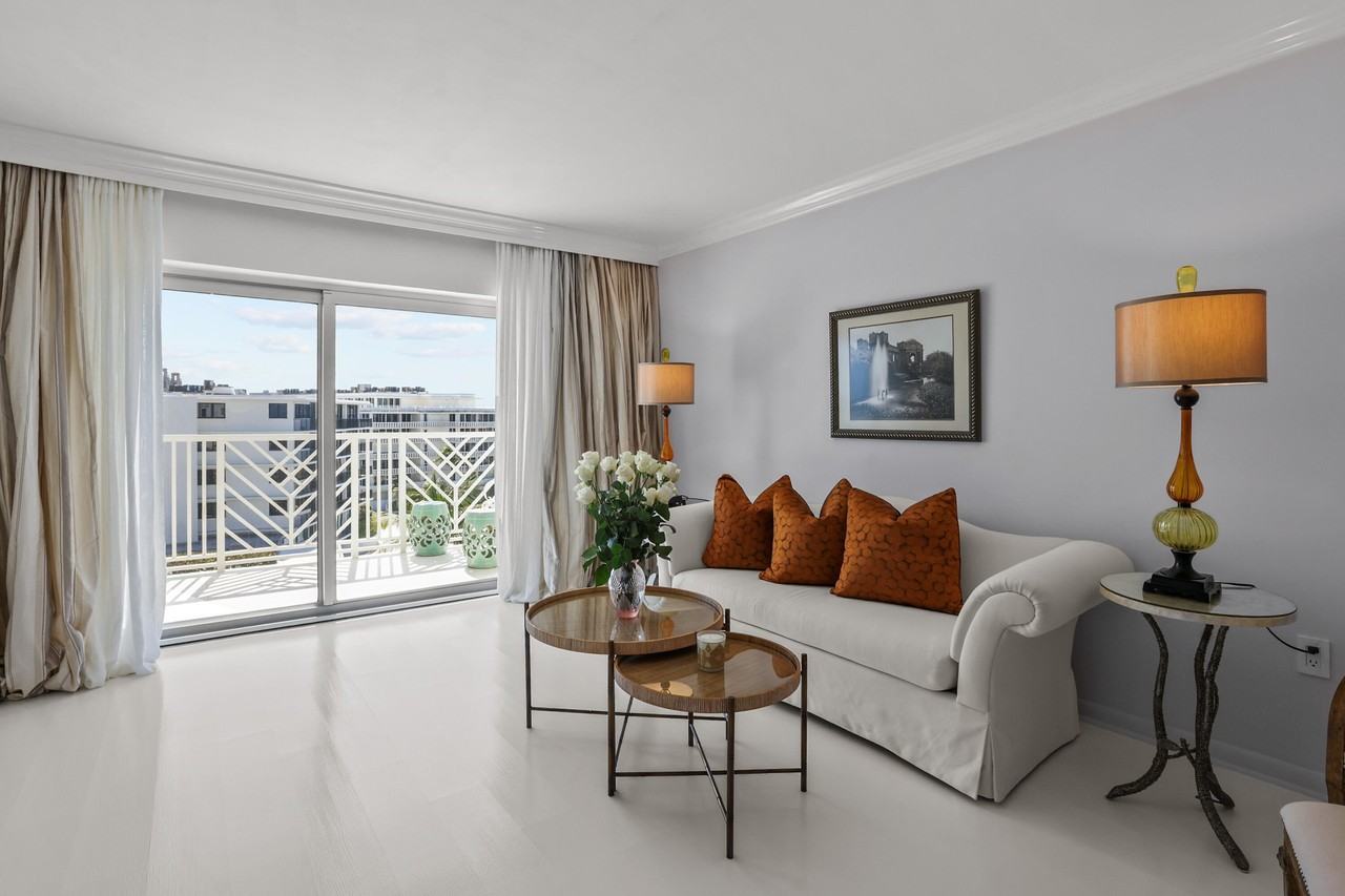 170 North Ocean Boulevard #605 - Photo 4 of 36