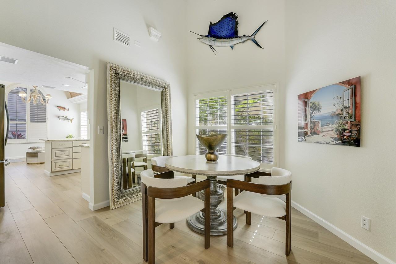 26 Via Aurelia - Photo 7 of 41