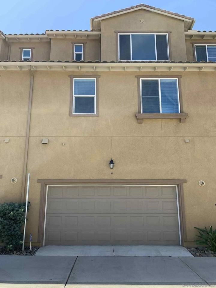 1367 Santa Diana Road #4 - Photo 2 of 20