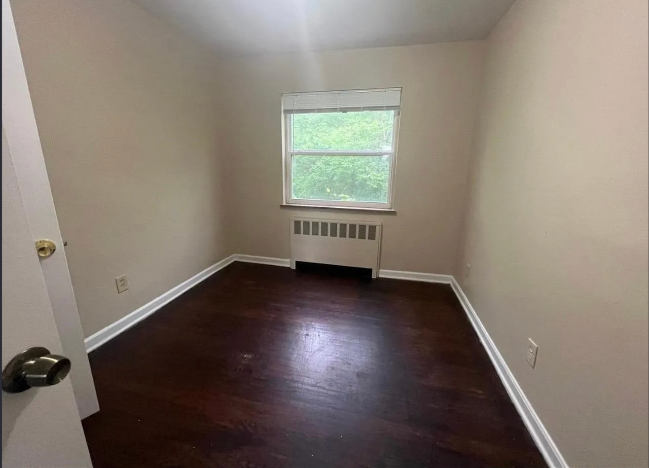 153 Glenridge Pl - Photo 6 of 8