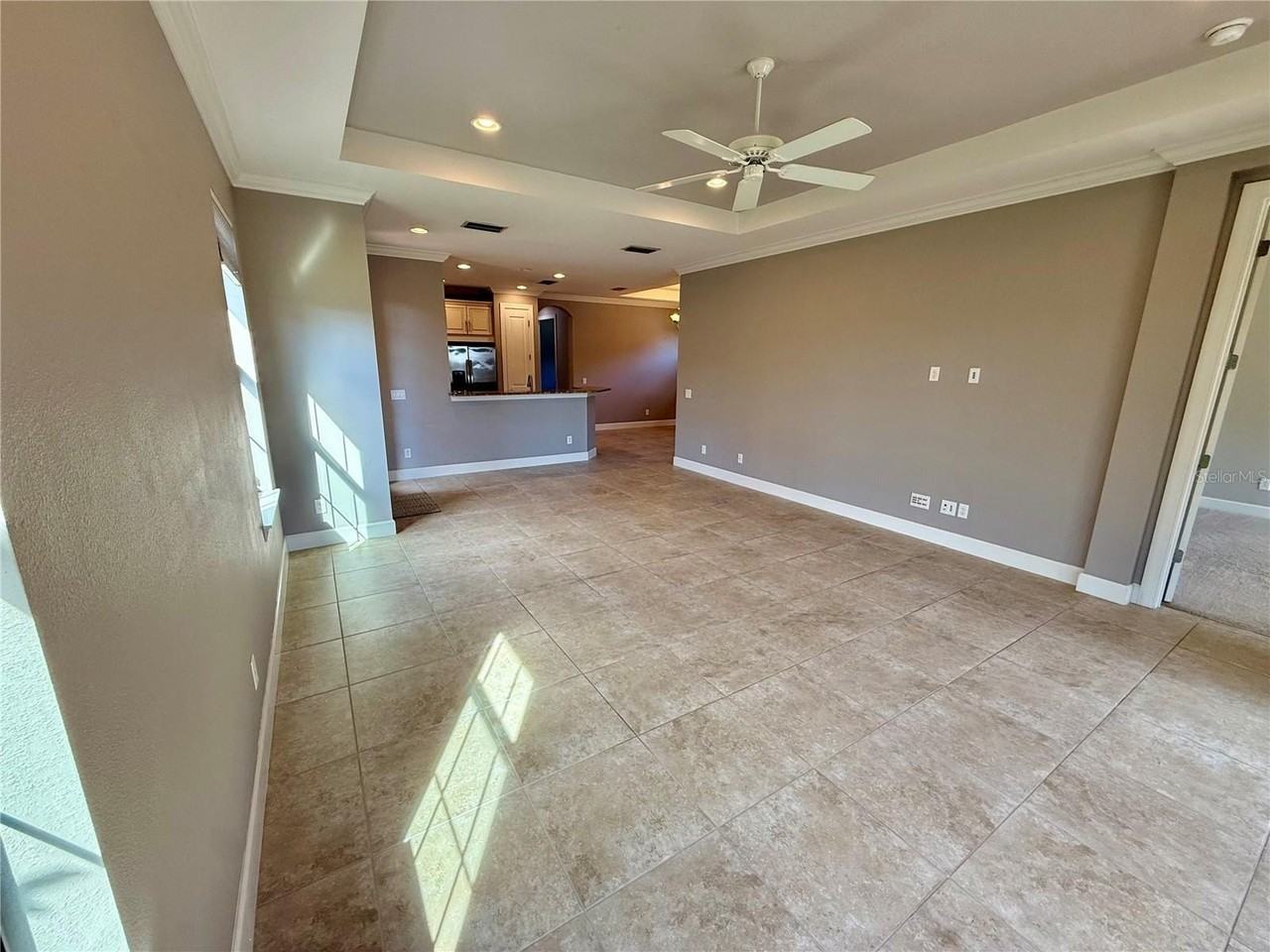 8724 Bellussi Dr - Photo 7 of 50