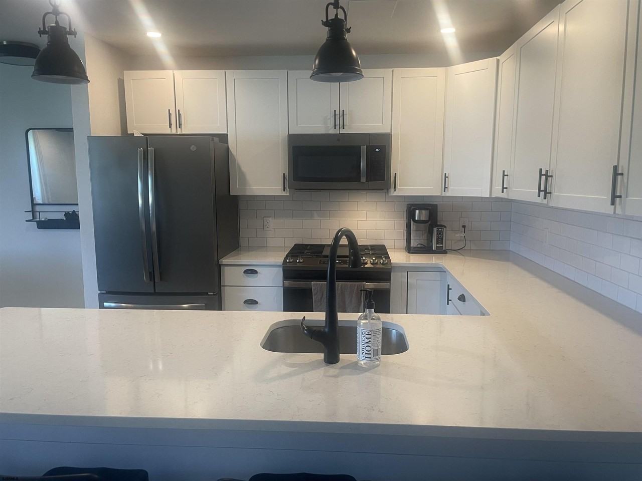 4901 Harbor Beach Blvd - Photo 2 of 8